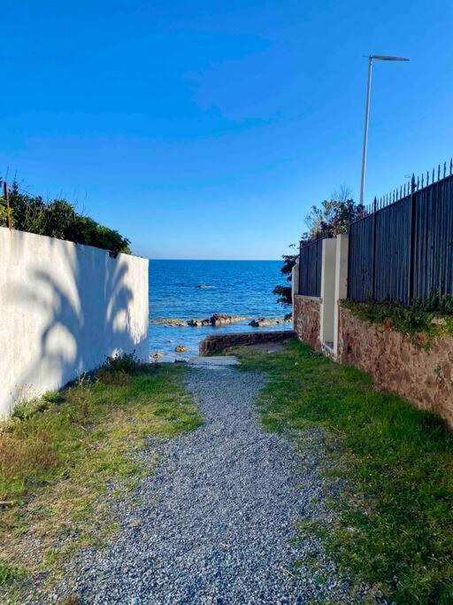 Studio Bord De Mer Boulouris A Saint Raphael エクステリア 写真
